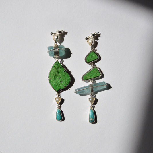 Uvarovite, freshwater pearls, aquamarine and White Water turquoise pair of earrings
